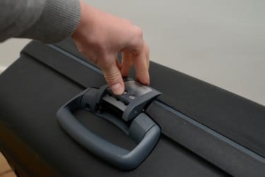 How-to-Set-Samsonite-Luggage-Lock