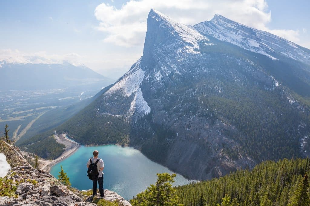 man, mountains, backpacker-1834849.jpg